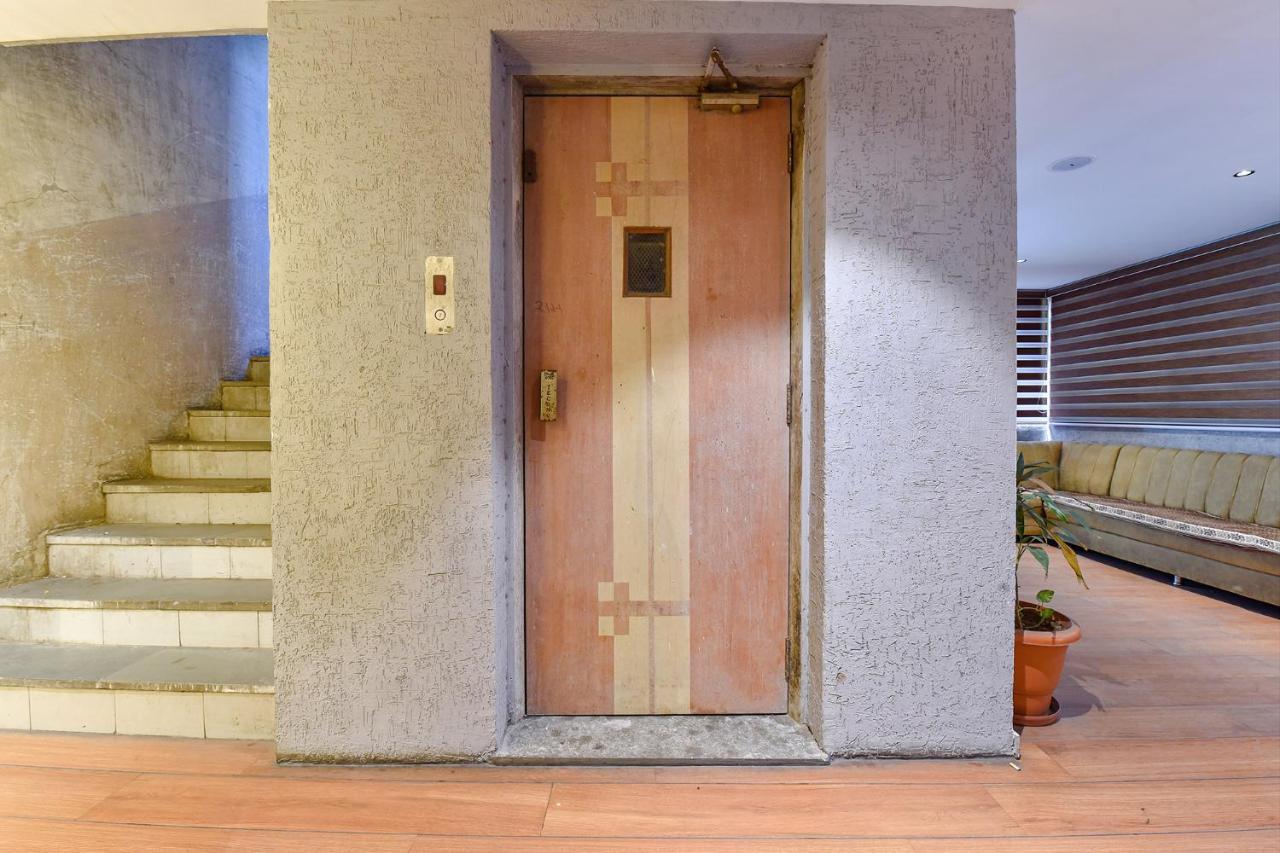 OYO 93041 Hotel Udhna Inn Surat Exterior foto